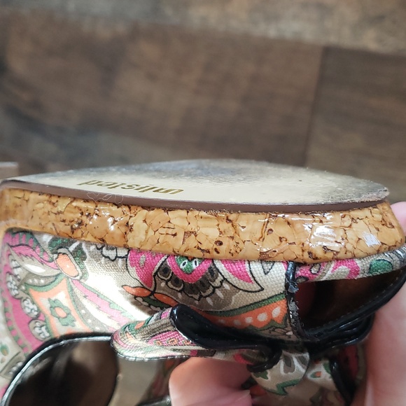 Womens Unlisted Paisley Fabric Open Toe Heels, Size 9 - Picture 6 of 6